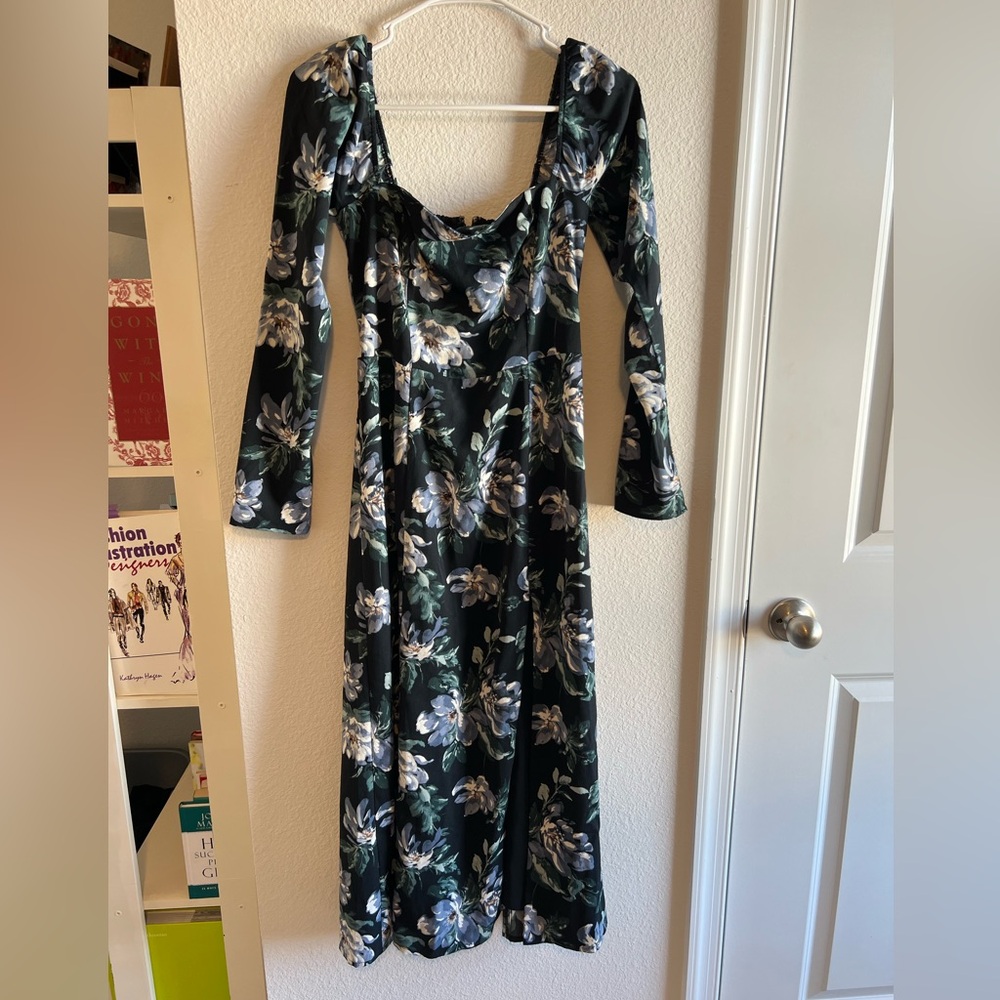NWT Abercrombie & Fitch Floral Long Sleeve Midi Dress